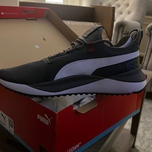 New in box puma shoes